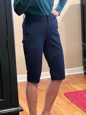 Size 10 J. Crew Ruby Navy Knee-Length Bermuda Shorts